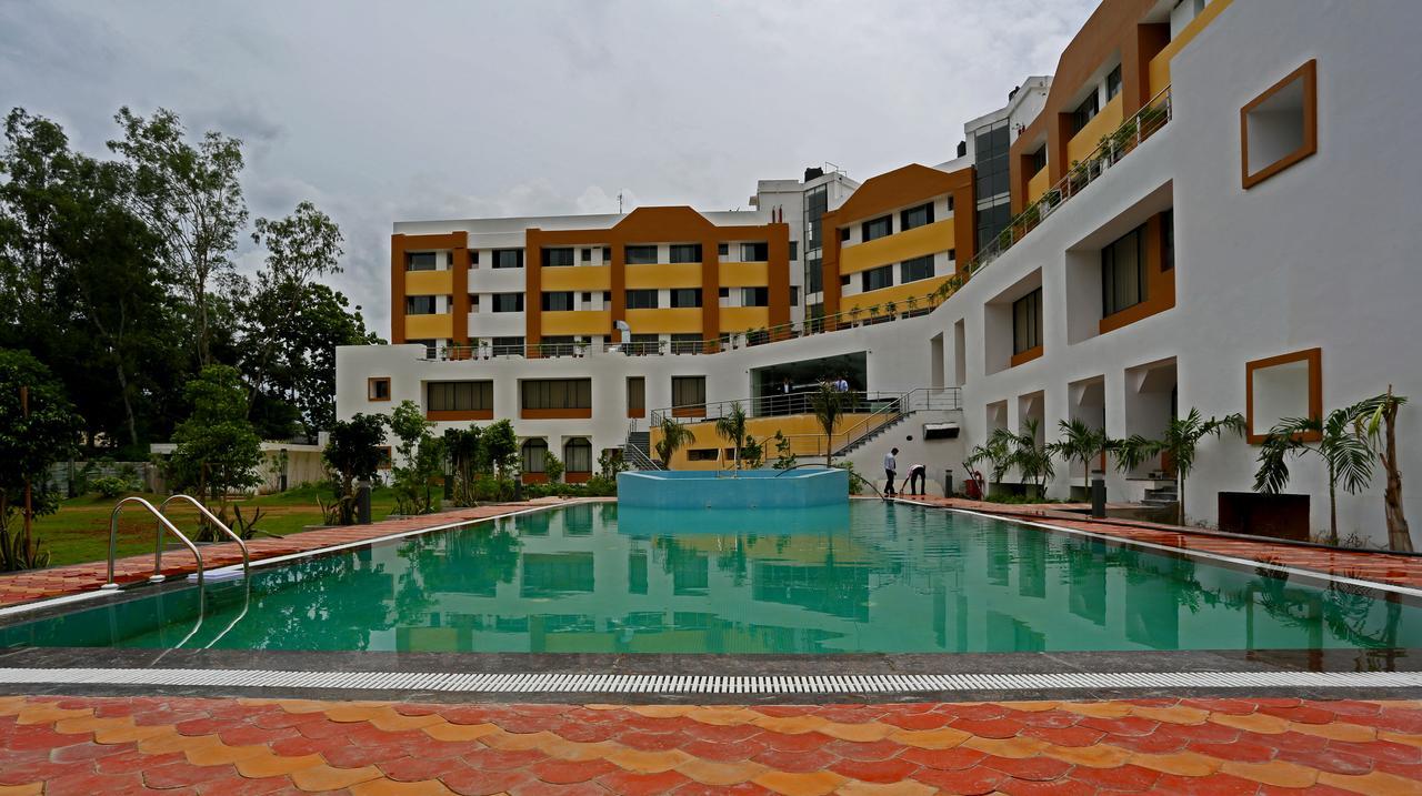 Kamlesh Continental Hotel Angul Exterior foto