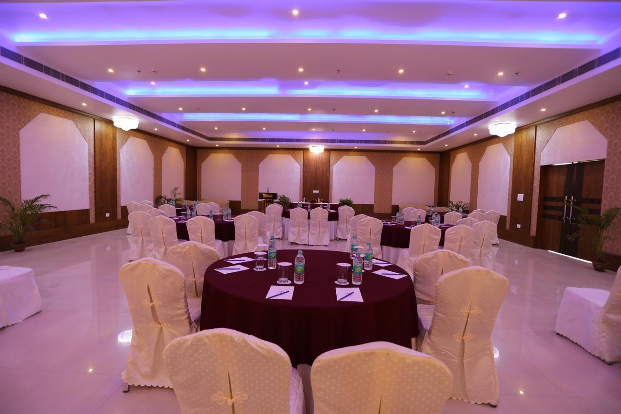 Kamlesh Continental Hotel Angul Exterior foto