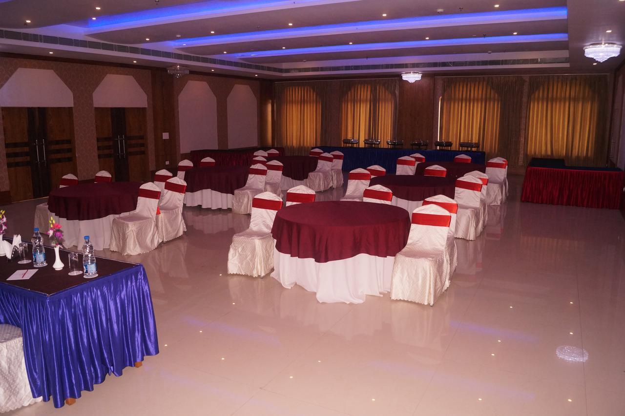 Kamlesh Continental Hotel Angul Exterior foto