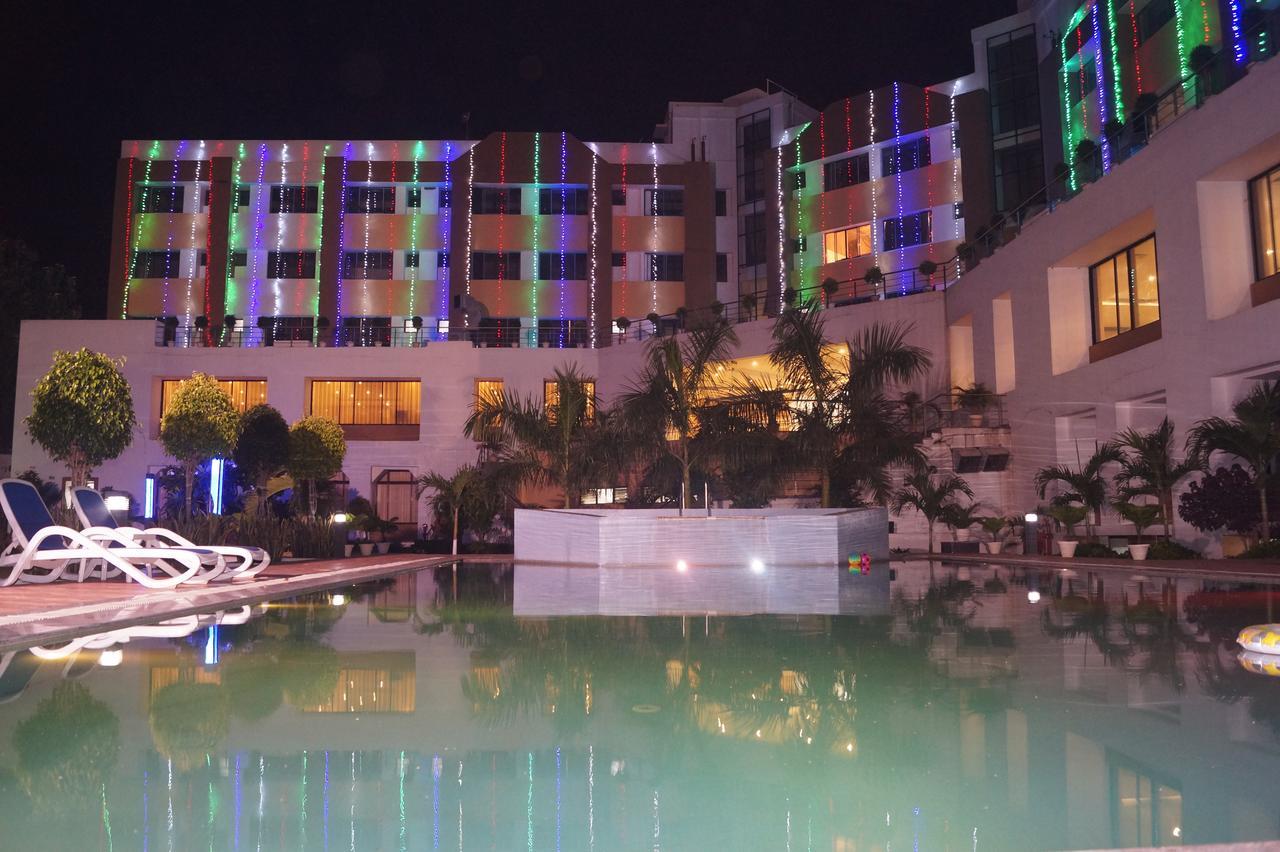 Kamlesh Continental Hotel Angul Exterior foto