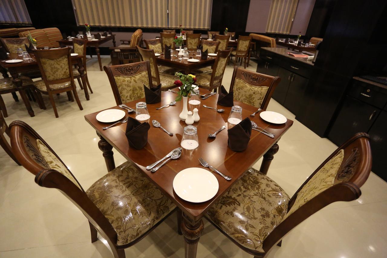 Kamlesh Continental Hotel Angul Exterior foto