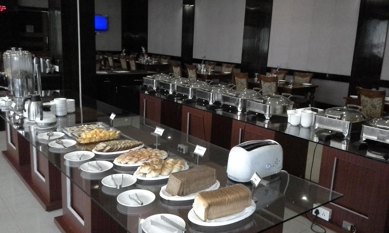 Kamlesh Continental Hotel Angul Exterior foto